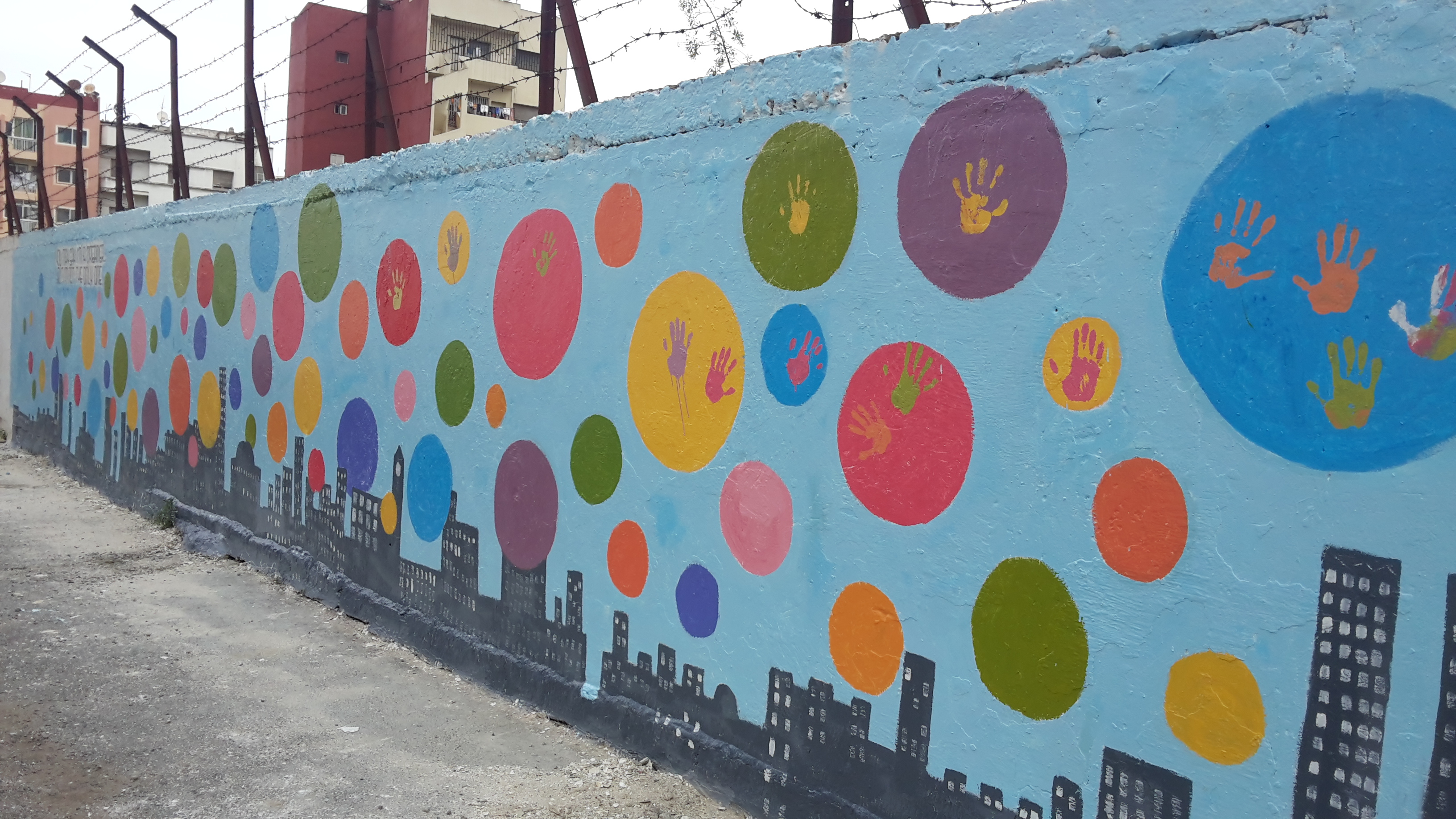 Une fresque murale réalisée par les enfants de l’Heure Joyeuse - 